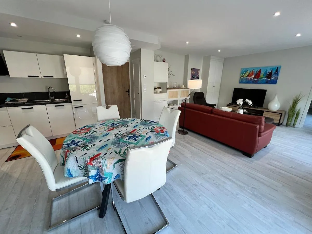 Keriolet Appartement De Standing Centre Ville 4P Auray 0*,  France